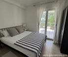 Apartments Gala, Privatunterkunft im Ort Herceg Novi, Montenegro